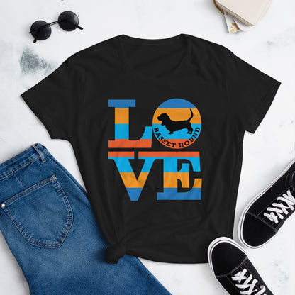 Love Basset Hound Women's short sleeve t-shirt